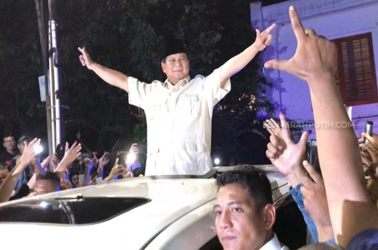  Kemana Sandiaga Saat Prabowo Deklarasi Menang? Kok Menghilang