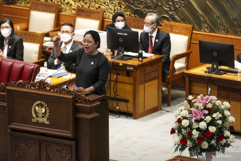 DPR Sahkan 9 Calon Anggota KPAI