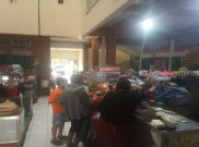 Tak Patuhi Larangan Pemkot Solo, Orang Tua Tetap Nekat Ajak Anaknya ke Pasar