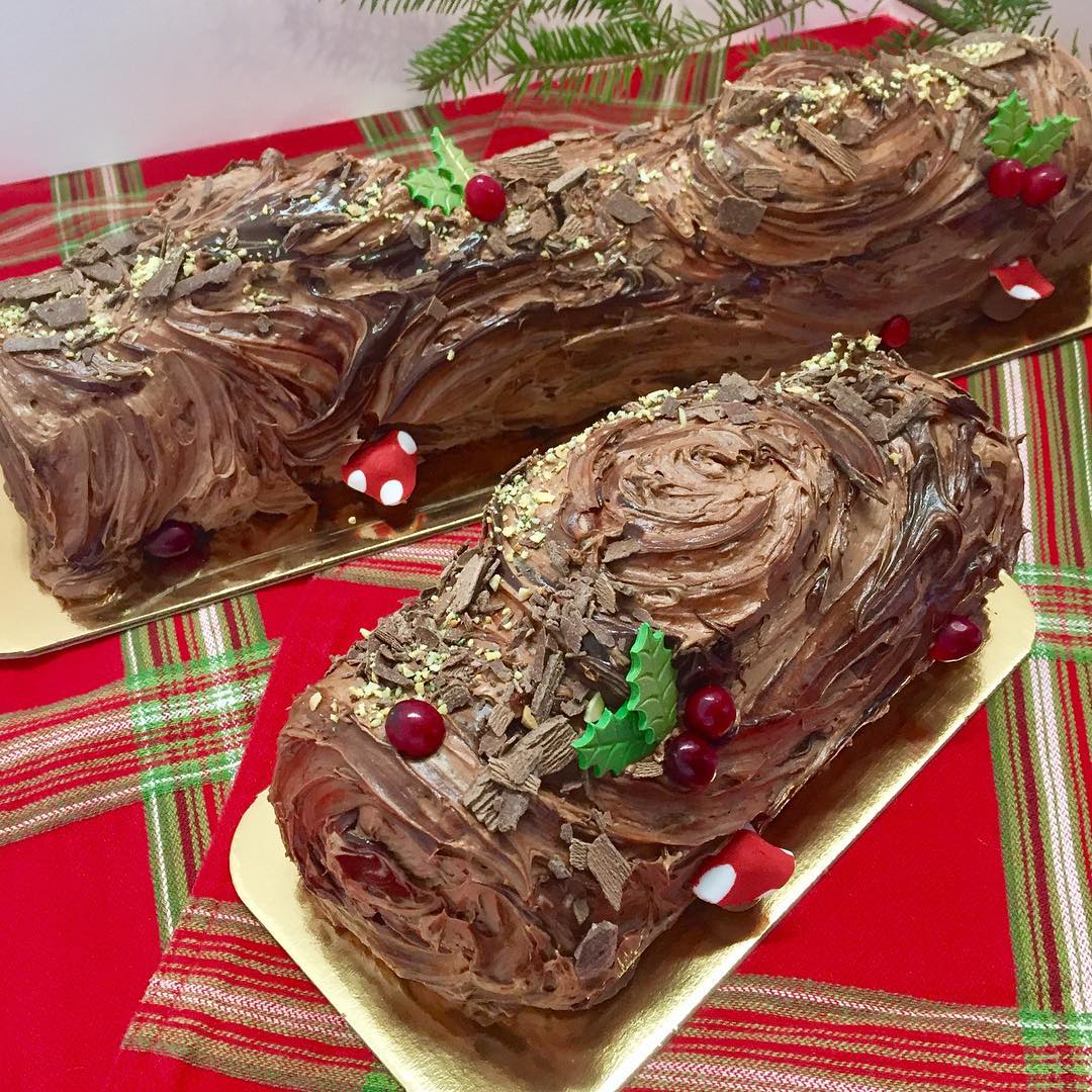 Kue Buche De Noel (Foto: Instagram @freeportbakery)
