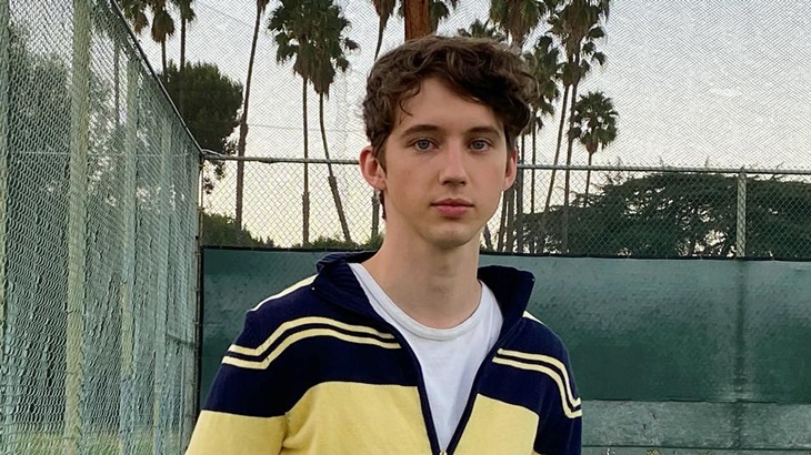 Troye Sivan Bintangi Film tentang HIV/AIDS