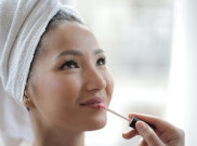 Langkah Mudah untuk Mendapatkan Riasan No Make Up Look