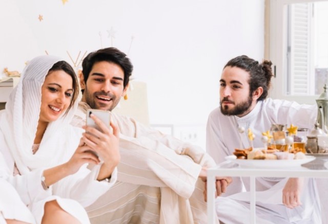Tips Aman Rayakan Idul Fitri di Tengah Pandemi
