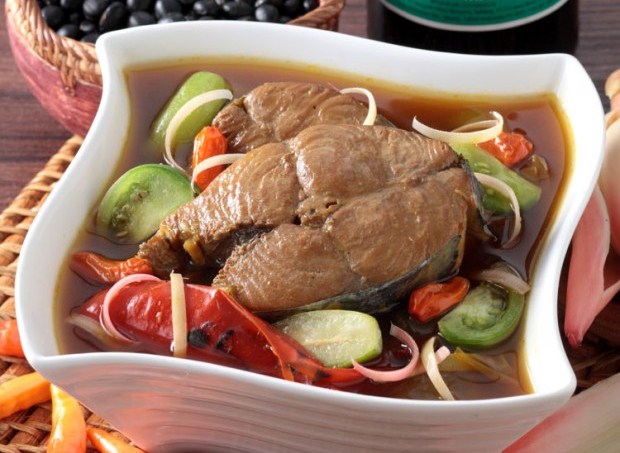 Pindang Ikan Bunga Kecombrang: Menu Makan Siang Bagi Keluarga Pencinta Kecombrang