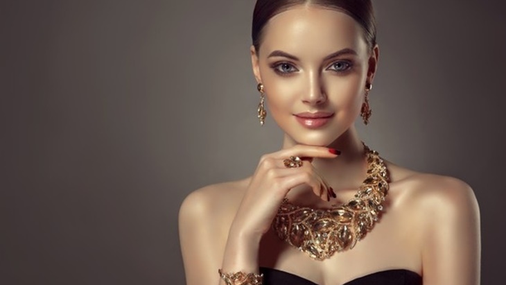 Ragam Perhiasan 'Timeless' untuk Tampil Elegan