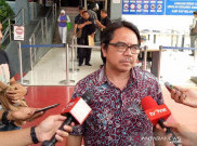 Dukung Demo Tolak 3 Periode, Ade Armando Dikeroyok Massa di DPR