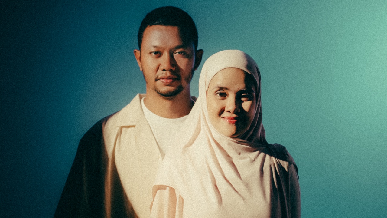 Dari Cinta hingga Kehidupan Sehari-hari, Manjakani Tampilkan Album Self Titled nan Bermakna