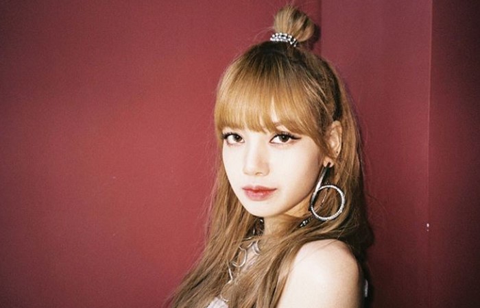 6 Gaya Rambut Lisa Blackpink yang Bisa Kamu Jadikan Inspirasi