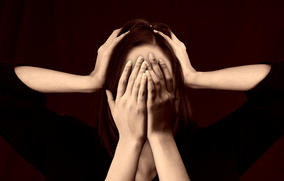 Sakit kepala sinus mengindikasikan gaya hidup tak sehat (Foto: Pixabay/geralt)