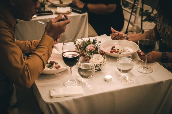 Terdapat enam fine dining course. (Foto: Side/Prassso)