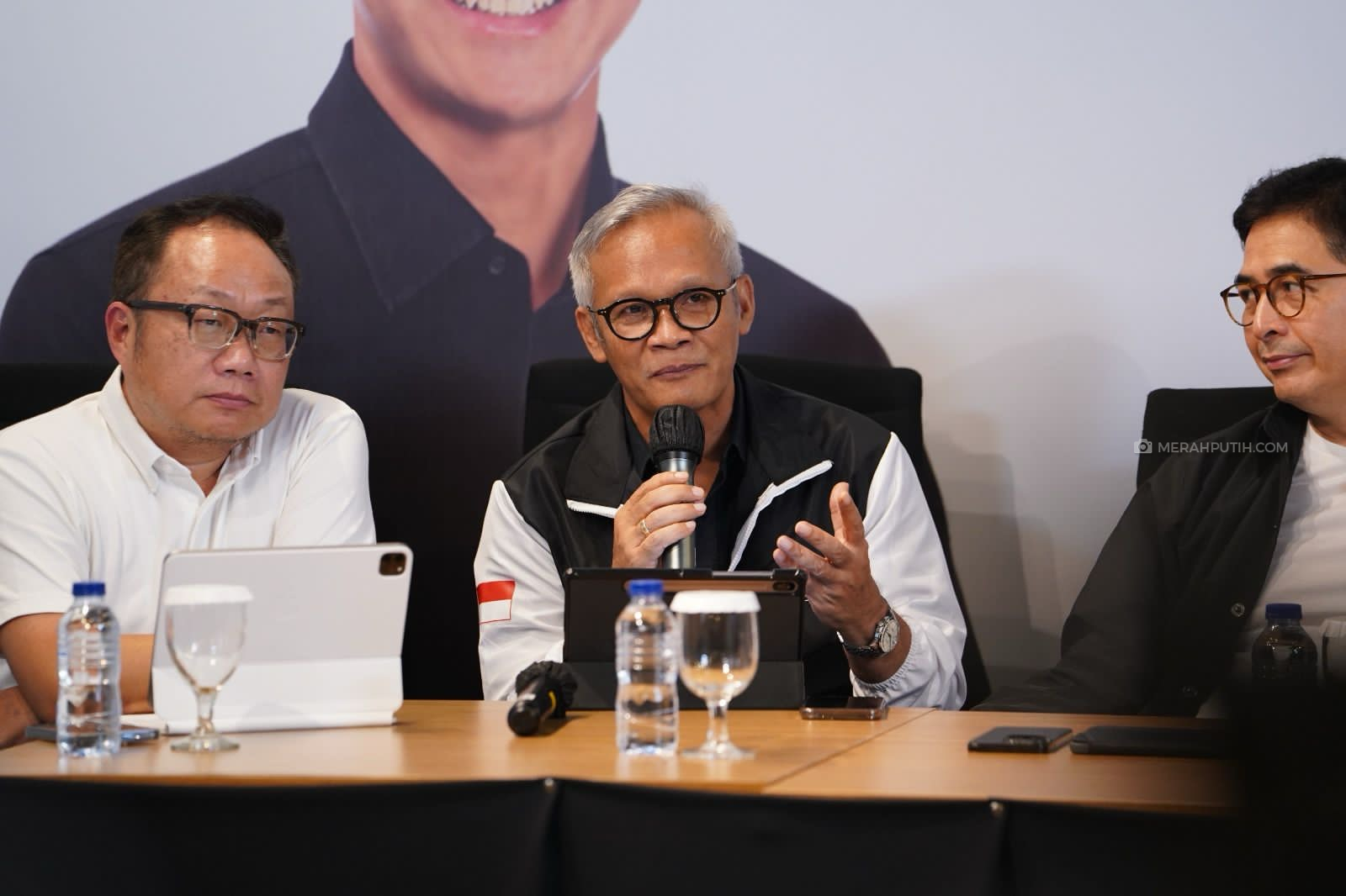 Penganiayaan Oknum TNI Terhadap Relawan Ganjar Ciderai Demokrasi
