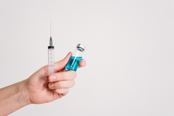vaksin meningitis