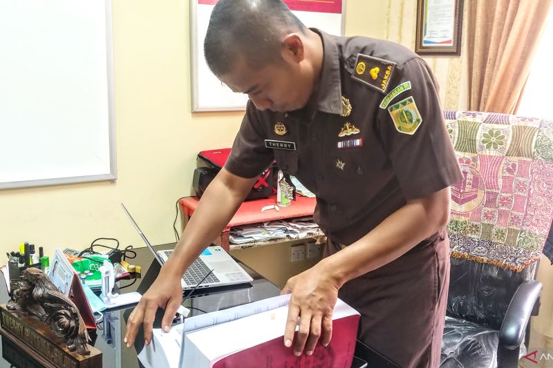 Tim Jaksa Periksa Kelangkapan Berkas Kasus Dugaan Korupsi KONI Padang