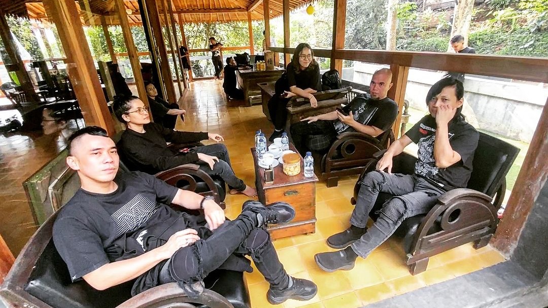 Ahmad Dhani Mengundurkan Diri dari T.R.I.A.D