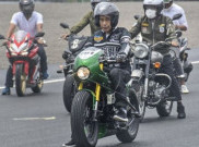 Pakai Kawasaki W175, Jokowi Rasakan 17 Tikungan Sulit Sirkuit Mandalika