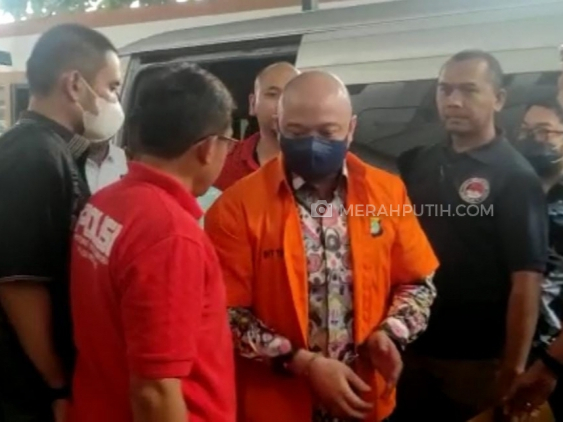 Berkas Perkara Lengkap, Irjen Teddy Minahasa Dilimpahkan ke Kejari Jakbar