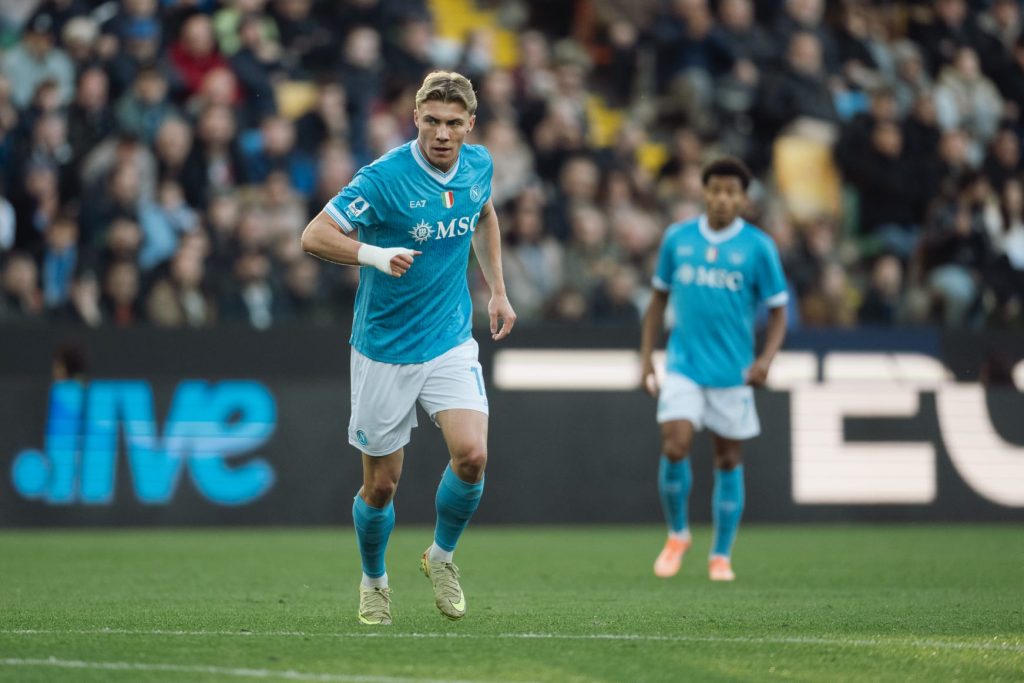 Napoli Bayar Cash! Manchester United Panen Cuan Rp 981 Miliar Hasil Lego Rasmus, dari Barcelona Kapan?