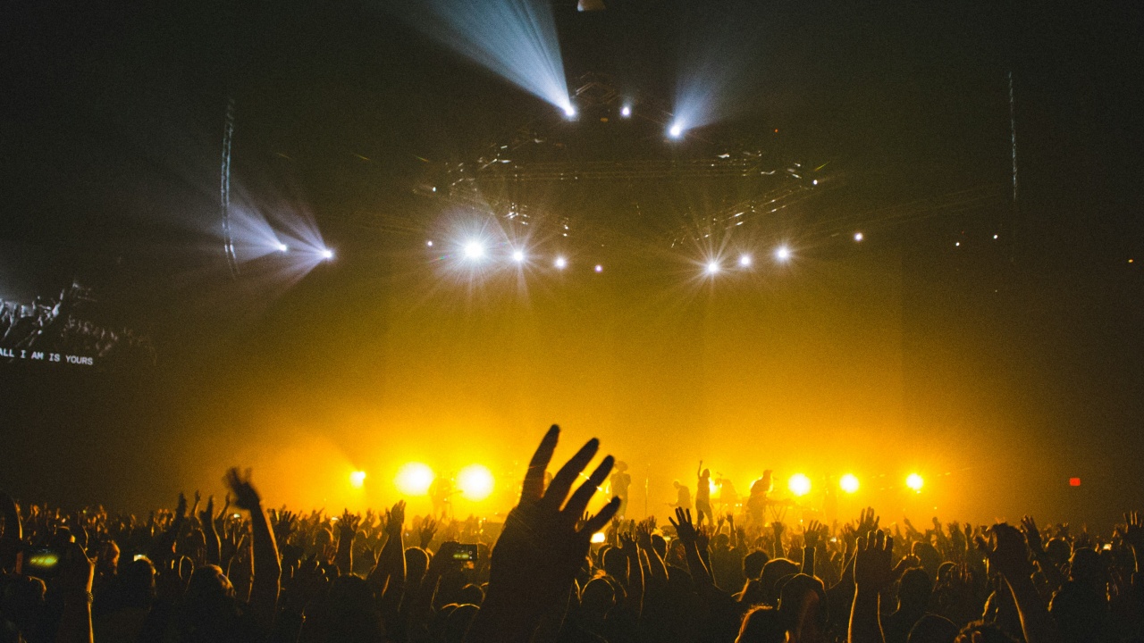 100 Musisi Bersatu Gelar Konser Amal Heal Sumatra untuk Korban Bencana Aceh, Sumbar, dan Sumut