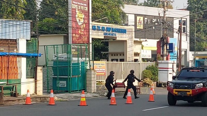Benda Mirip Bom Ditemukan Dekat Kantor Gibran, Polisi: Bukan Aksi Teror Pelaksanaan G20 