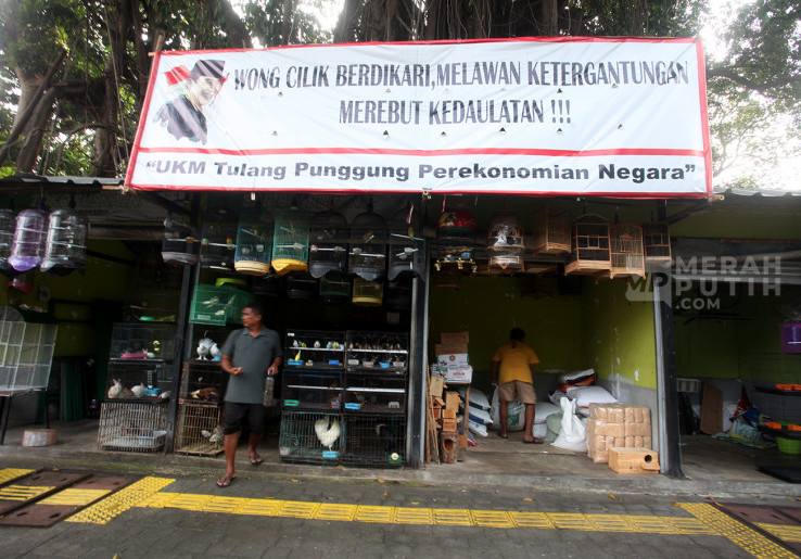 Aktivitas Pedagang Pasar Burung Barito Pasca SP1 Relokasi dari Pemkot Jakarta Selatan
