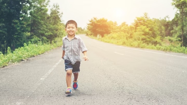 Melindungi Anak-anak dari Bahaya Lalu Lintas