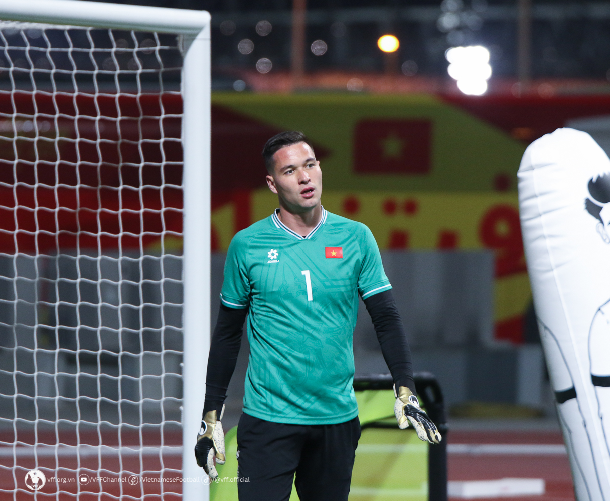 Kiper Vietnam Berharap Bisa Jaga Emosi Melawan Timnas Indonesia