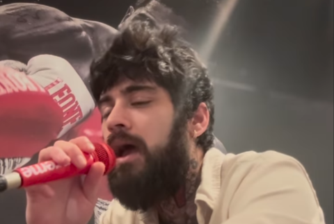 Zayn Malik Bikin Penggemar Syok Lewat Penampilan Terbarunya