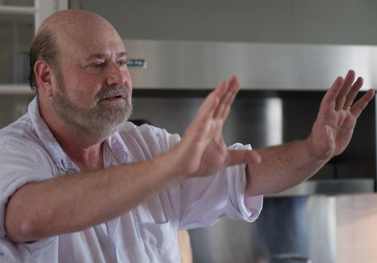 Sutradara Hollywood Rob Reiner dan Istrinya Ditemukan Tewas di Rumah Mereka di Los Angeles, Diduga Dibunuh