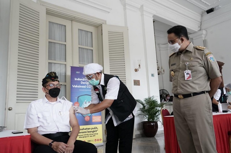 Vaksinasi di Jakarta. (Foto: Pemprov DKI)