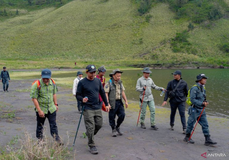 Asik Nih, Pendakian Ke Gunung Semeru Kembali di Buka, Cuma ...