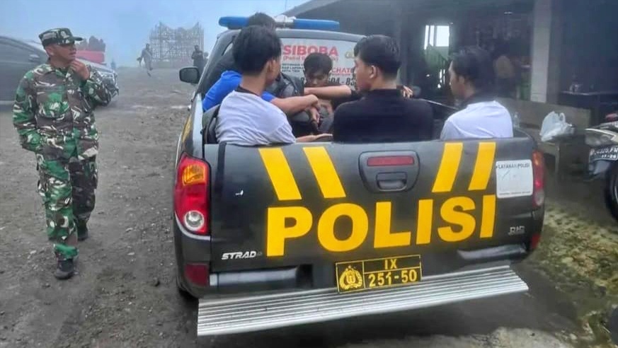 Puluhan Pendaki Ilegal Gunung Merapi Diamankan Polisi, Dicegat Saat Turun