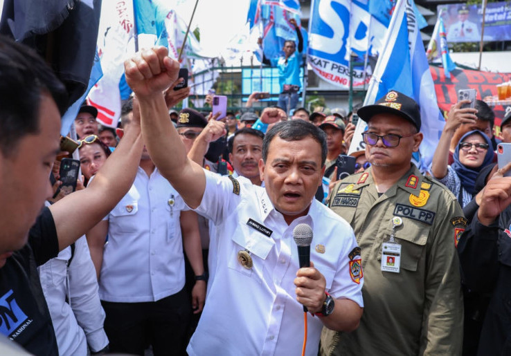 UMP Jawa Tengah 2026 Naik Jadi Rp 2,32 Juta, UMK 35 Daerah Sudah Ditetapkan