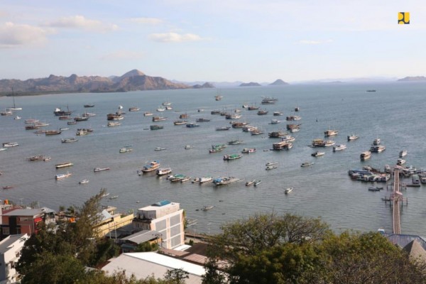 Pantai Labuan Bajo. (Foto: Antara)