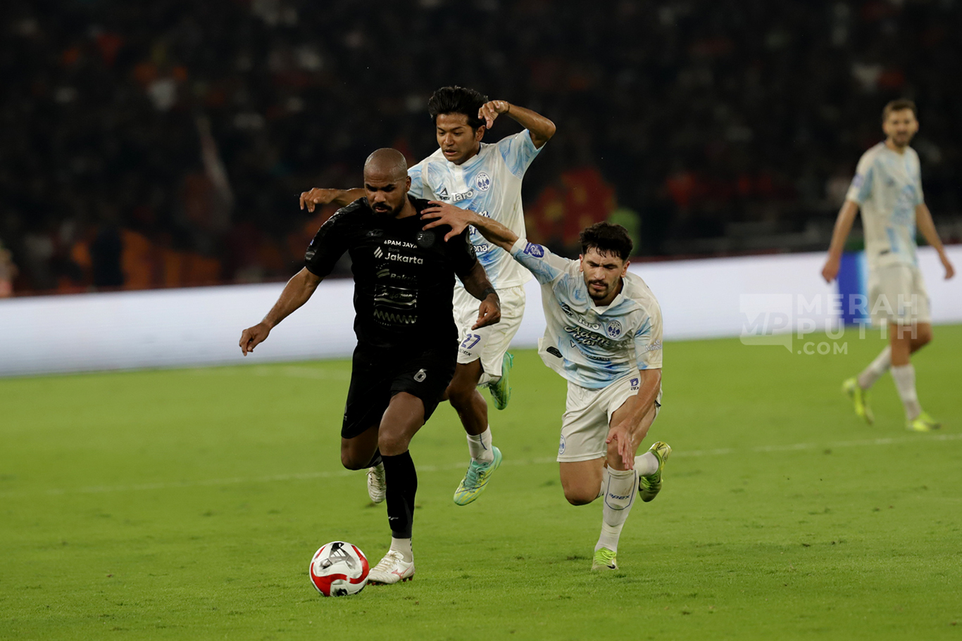 Super League 2025: Persija Jakarta Kalahkan PSIM Yogyakarta dengan Skor 2-0