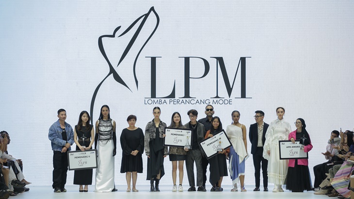 3 Desainer Jadi Juara Lomba Perancang Mode 2023 di Jakarta Fashion Week