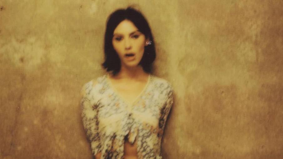 Gracie Abrams Luncurkan Versi Deluxe dari Album 'The Secret of Us'
