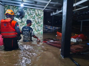 Sungai Bedadung Meluap Picu Banjir Hingga 2 Meter, Ribuan Warga Jember Mengungsi