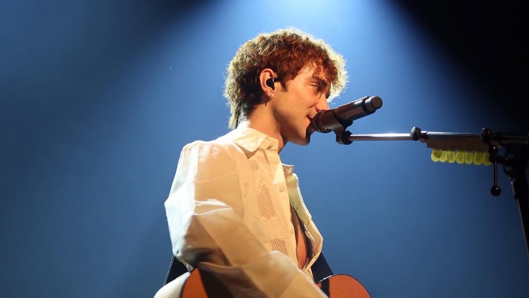 Daniel Seavey Hadirkan Lagu Patah Hati Sarat Emosi 'Sleeping With The Lights On', Simak Liriknya