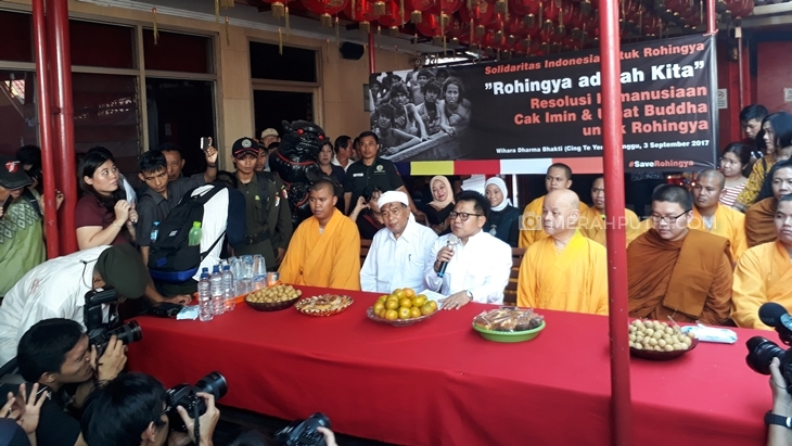 Sambangi Wihara Dharma Bakti, Cak Imin Galang Solidaritas untuk Rohingya