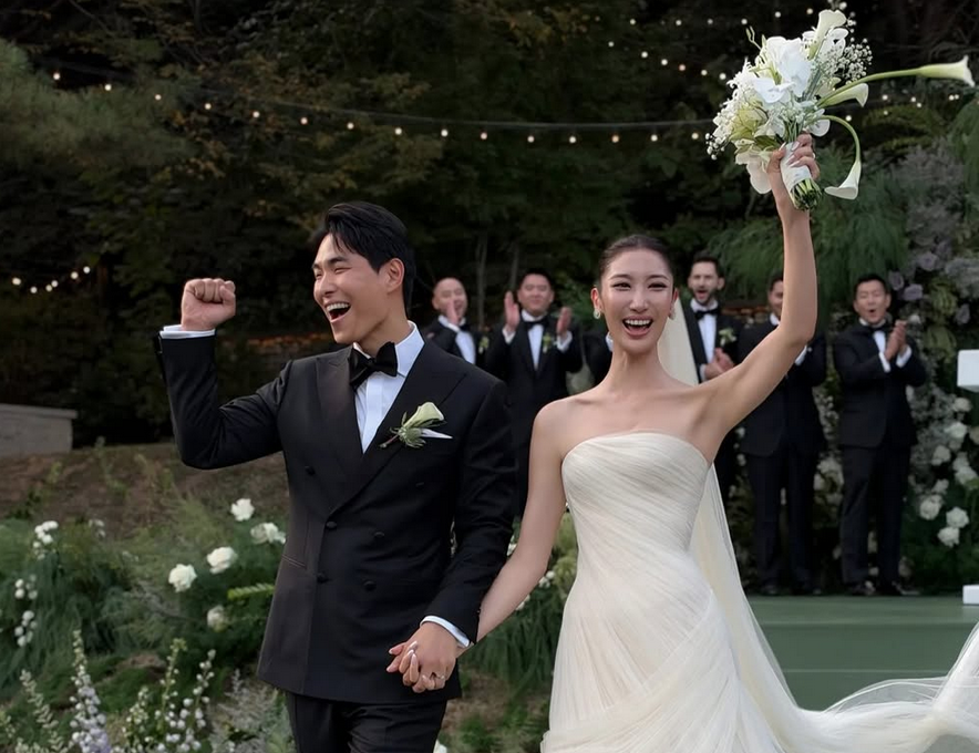  EJAE dan Sam Kim Resmi Menikah, Majukan Tanggal dan Ubah Lokasi Acara dari California ke Seoul