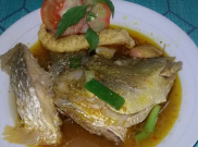 Pindang Gunung Sajian Sup Ikan Khas Pangandaran Seperti Candu