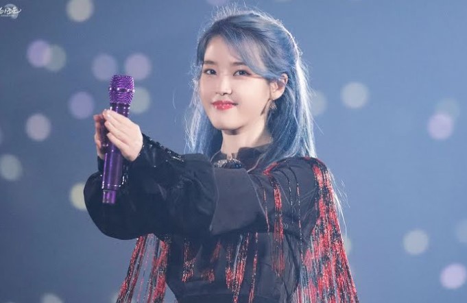 IU