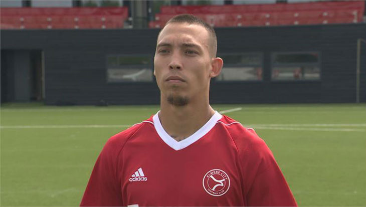 Calon Pemain Naturalisasi dan Almere Bantah Klaim Madura United