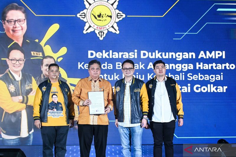 Airlangga Pede Munas Golkar Bakal Aklamasi