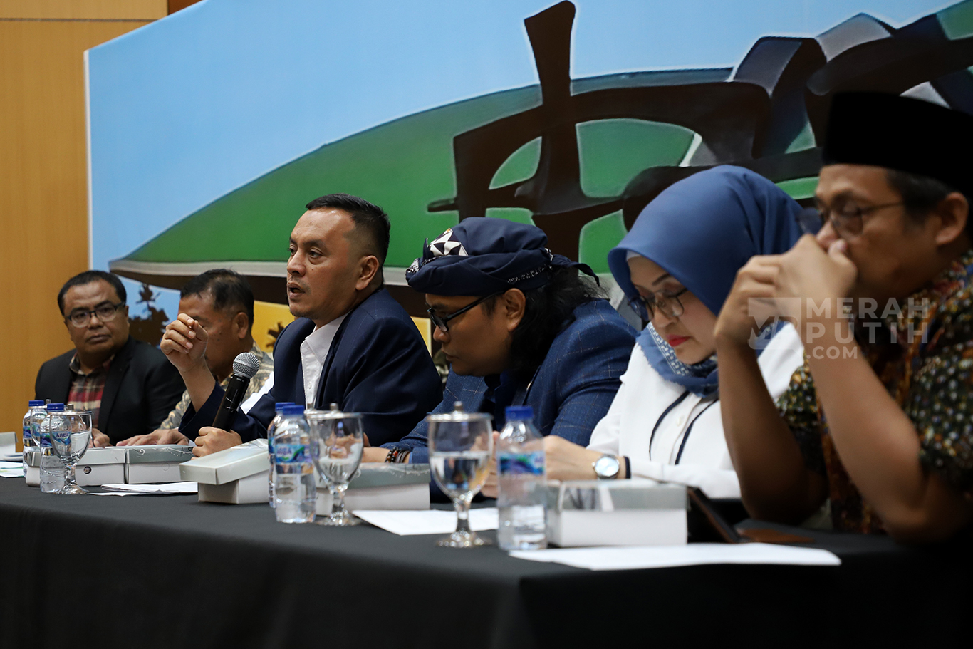 Menilik Mata Rantai Industri Hasil Tembakau