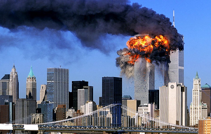Peringati Tragedi 9/11, Pete Davidson dan Jon Stewart Gelar Acara Komedi