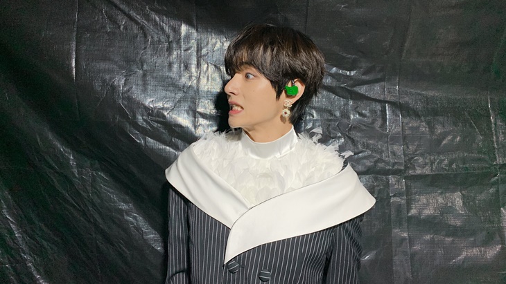 ARMY di Tiongkok Bangun Sekolah atas Nama V BTS