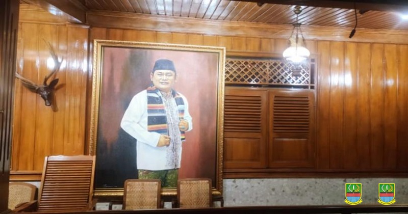 Bupati Bekasi Eka Supria Atmaja Meninggal Akibat COVID-19
