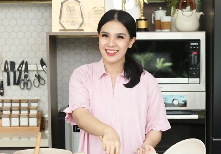 Chef Devina Hermawan Bagikan Resep Chicken Ballotine