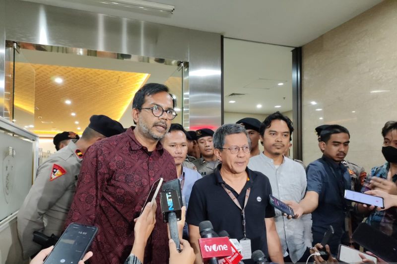 17 Saksi Diperiksa Terkait Kasus Rocky Gerung
